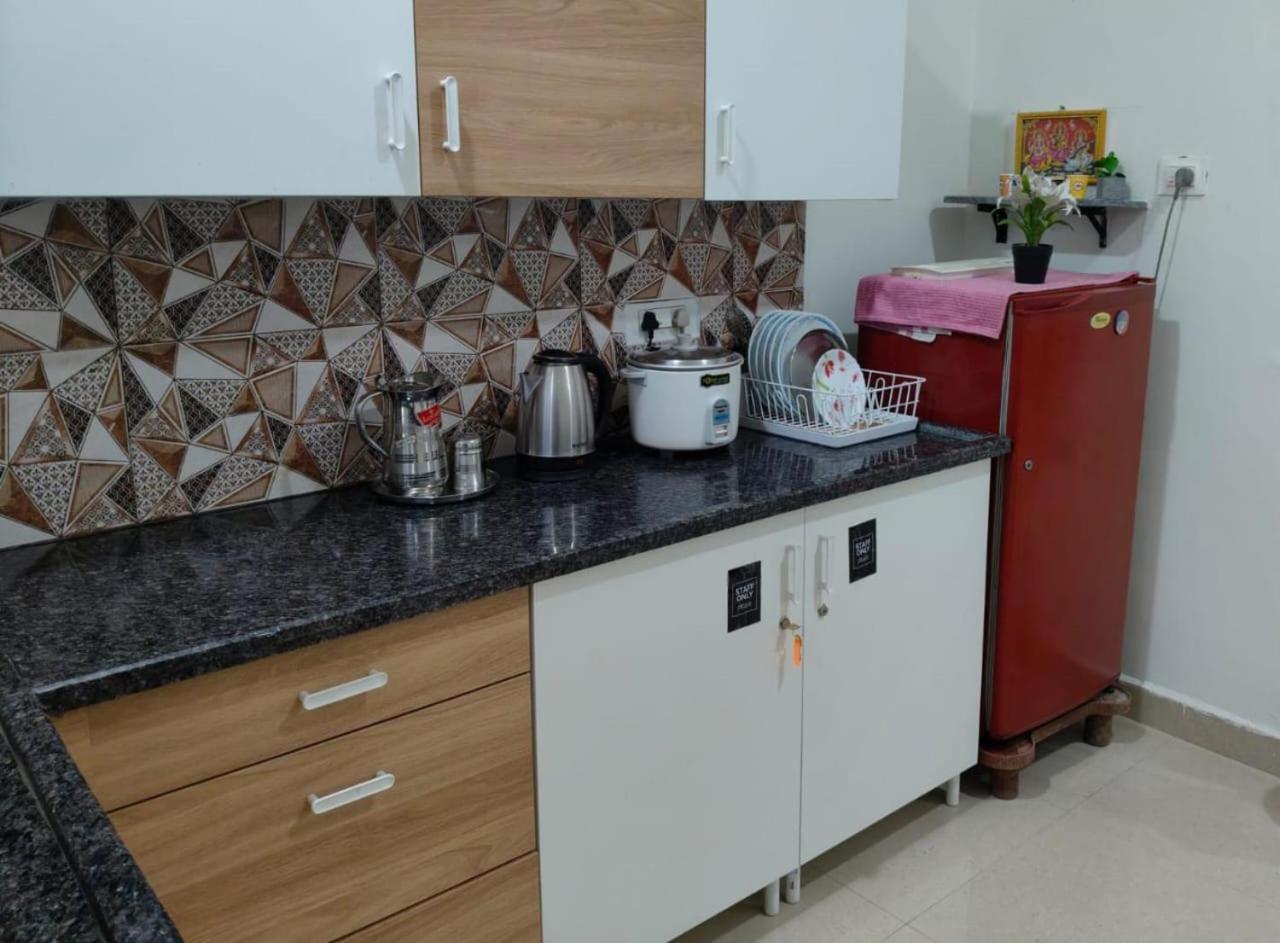 Leo'S Den 9 Guests Ac 3Bhk 9 Mins To Rgia Villa Shamshabad Eksteriør bilde