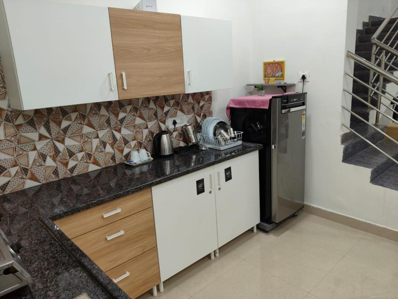 Leo'S Den 9 Guests Ac 3Bhk 9 Mins To Rgia Villa Shamshabad Eksteriør bilde